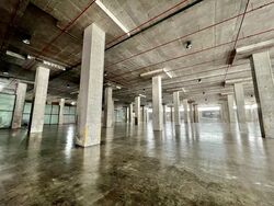 Jalan Buroh (D22), Warehouse #595633721